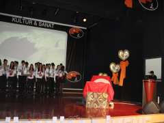 Evrensel Kolej